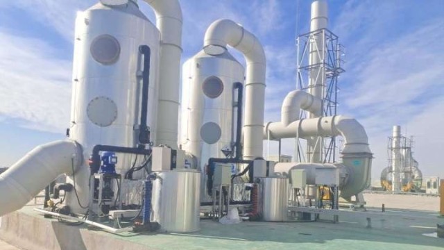 風(fēng)機(jī)傳動(dòng)機(jī)構(gòu)安裝不良，造成轉(zhuǎn)子振動(dòng)的因素是什么?它有什么特征?  怎么消除?