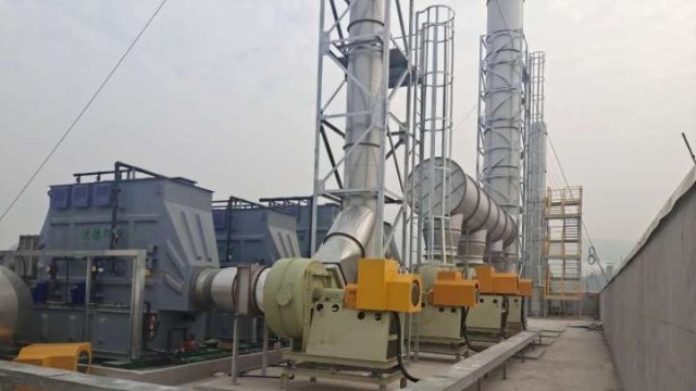 通風(fēng)機(jī)轉(zhuǎn)子靜不平衡與動(dòng)不平衡，使通風(fēng)機(jī)和電動(dòng)機(jī)發(fā)生同樣的振動(dòng)，其原因及消除故障的方法是什么?