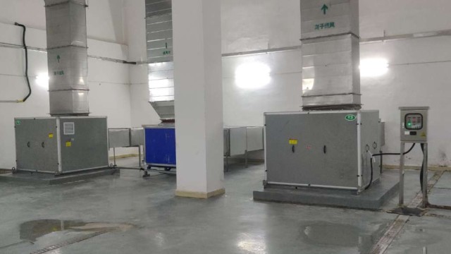 玻璃鋼離心風(fēng)機(jī)怎樣裝配連接？